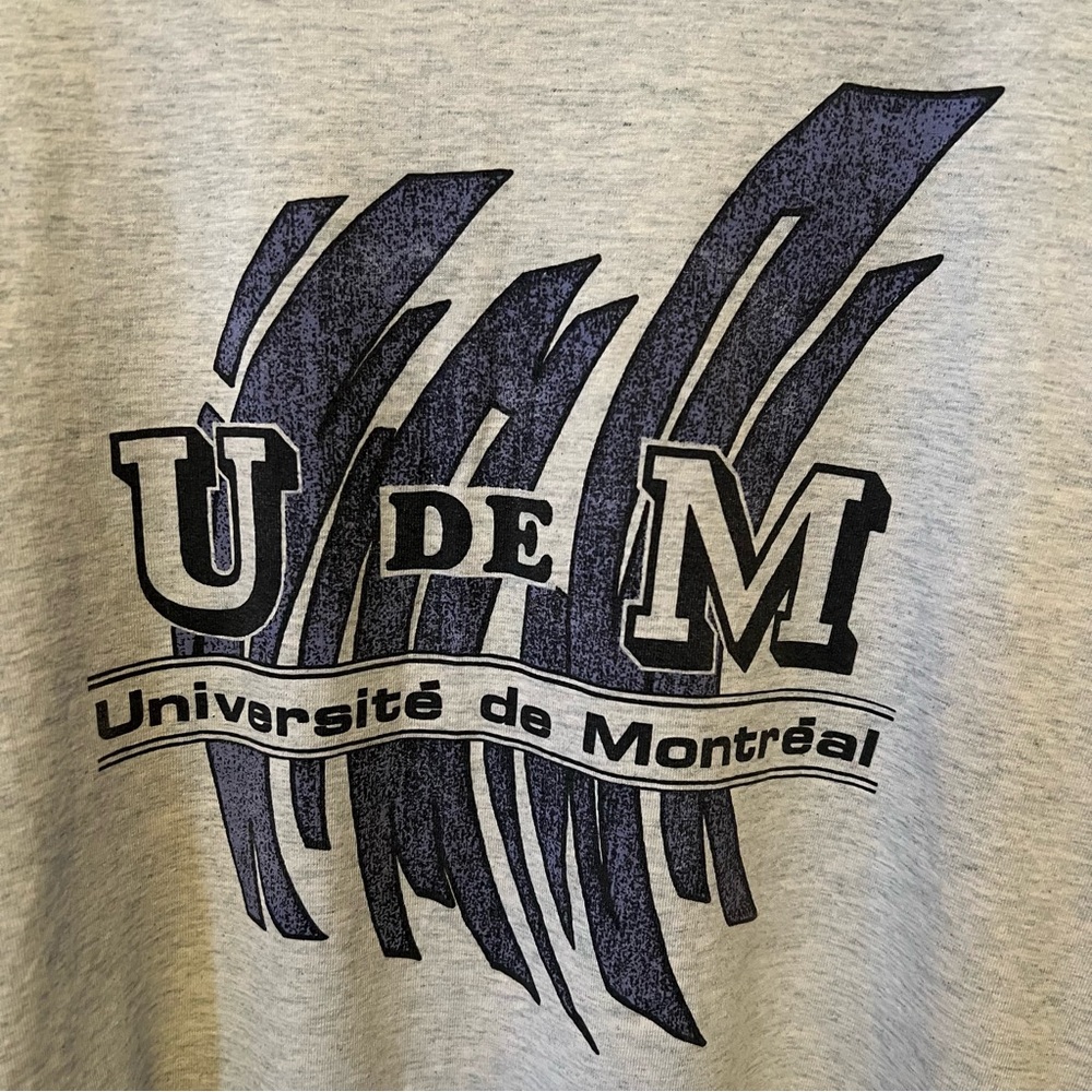 Vintage Single Stitch Université de Montréal U de M T-shirt‎ Size XL Distressed - Picture 2 of 9